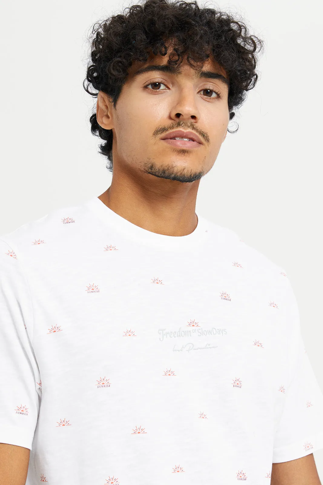 Men White Printed Short Sleeve T-Shirt