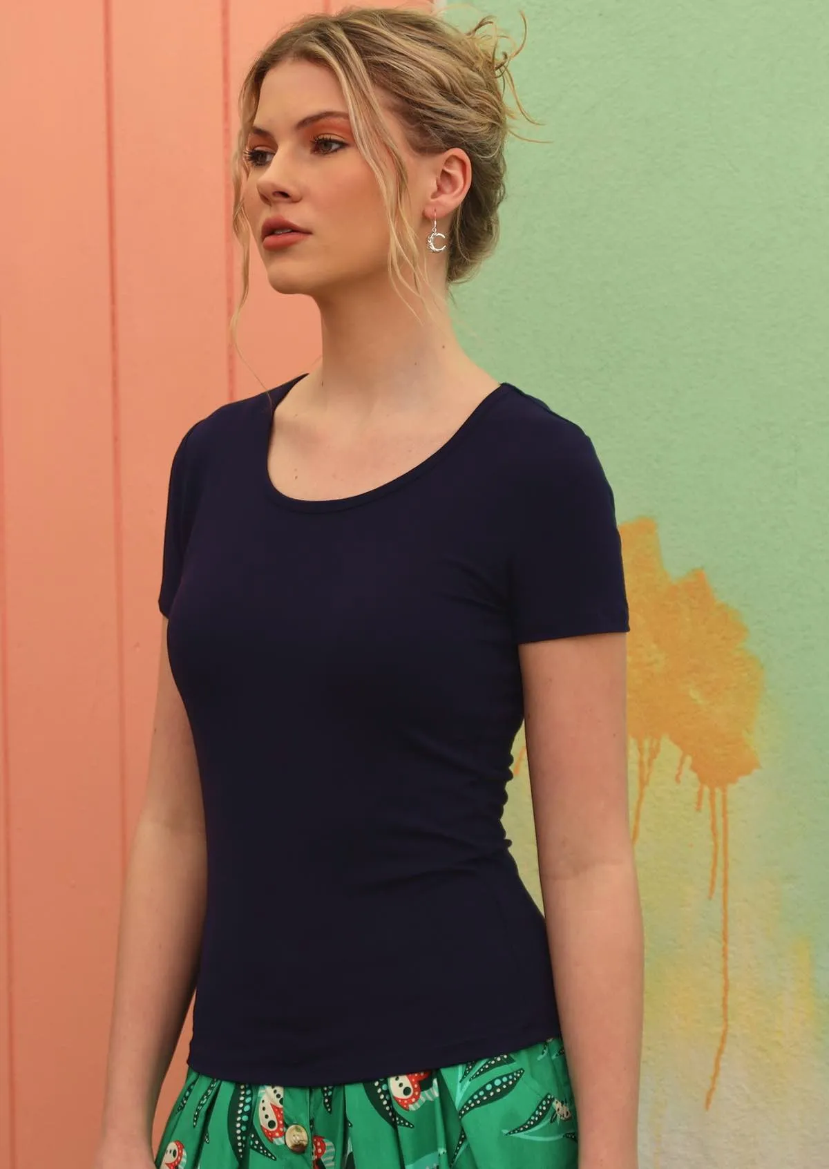 Scoop Neck T-Shirt Navy Blue