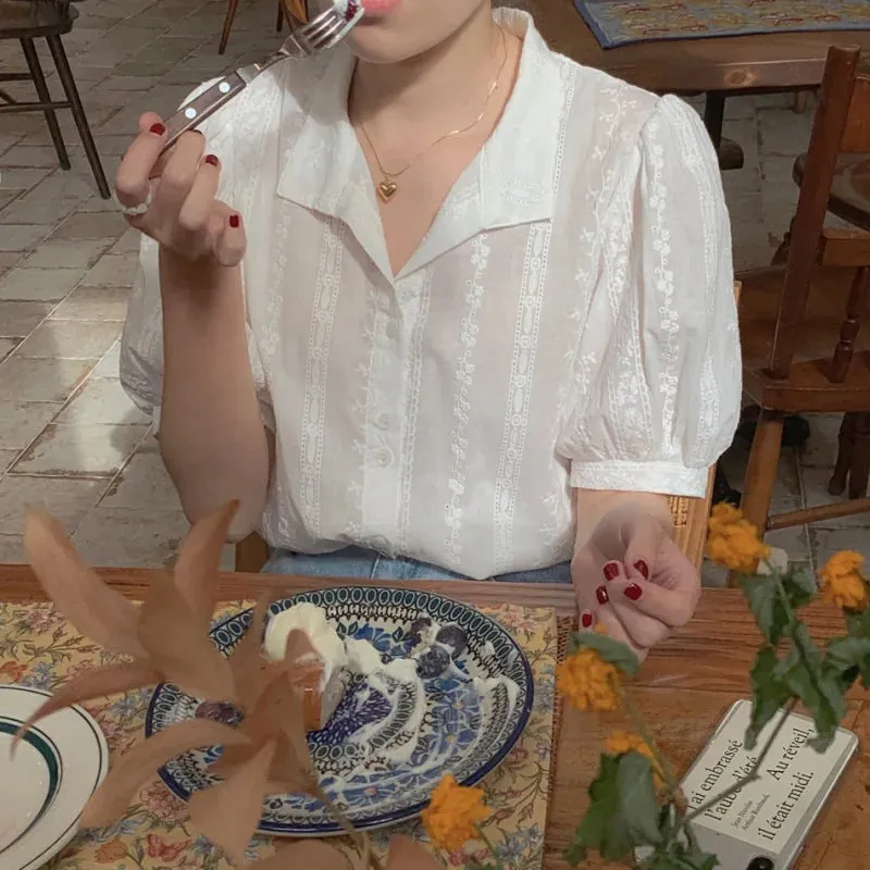 Summer Fashion Floral/Polka Dots Embroidery Short Sleeve Korean Loose White Lace Cardigan Blouse